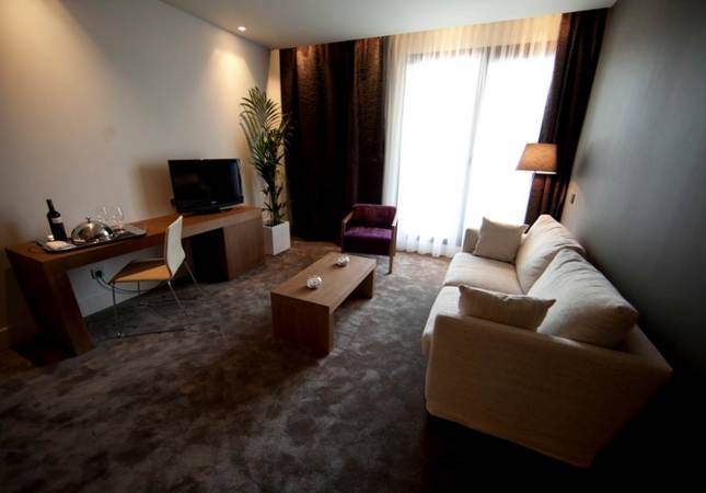 Precio mínimo garantizado para Hotel Enclave Las Caldas Villa Termal. La mayor comodidad con nuestro Spa y Masaje en Asturias